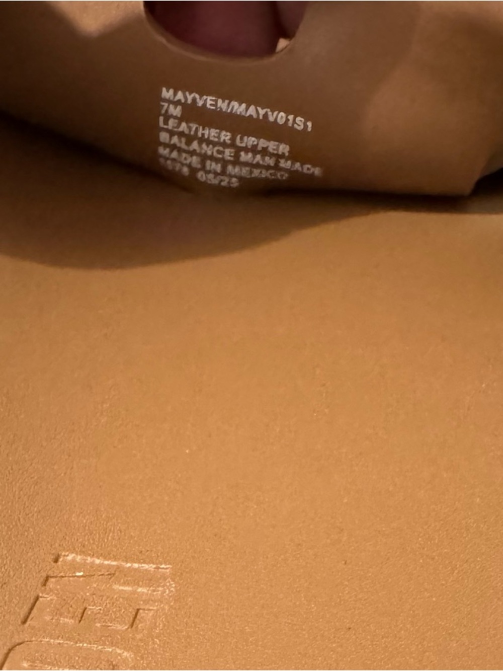 Steve Madden 
Women’s Tan Slide Sandals  size 7 - Picture 9 of 9